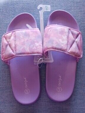 New!! Cat & Jack Girls Kris Sport Slide Sandals